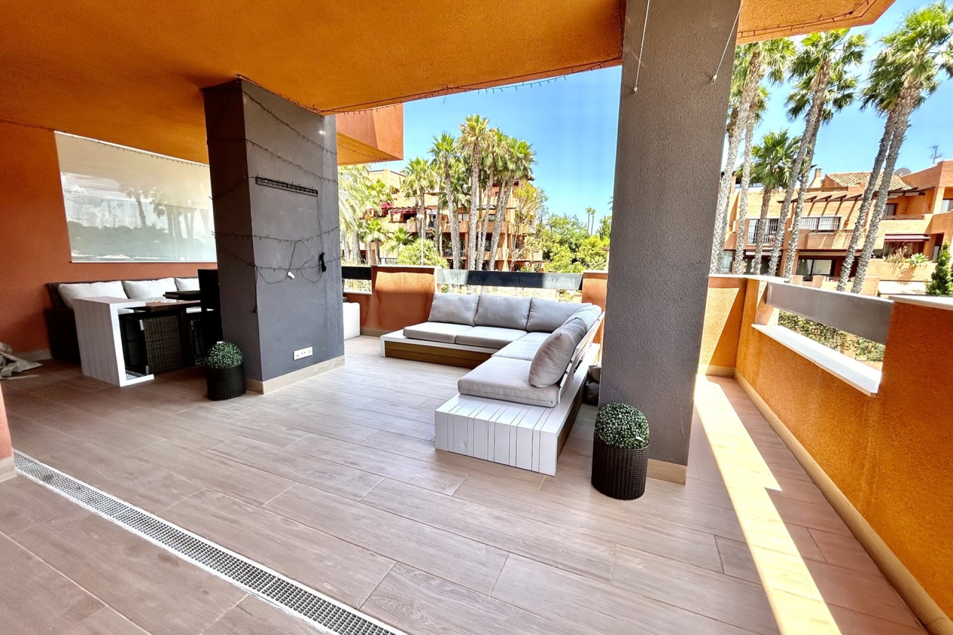 Resale - Apartment - Orihuela Costa - Costa Blanca South