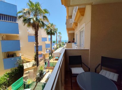 Lägenhet · Återförsäljning - Cabo Roig · Alicante · Spanien