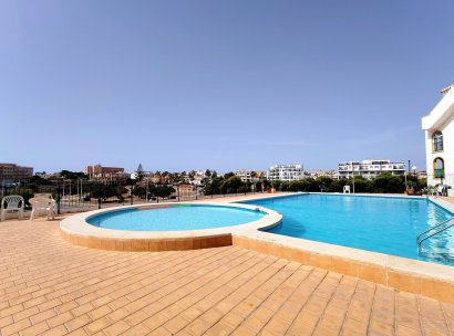 Apartamento · Reventa - Orihuela Costa · La Zenia · Alicante · España
