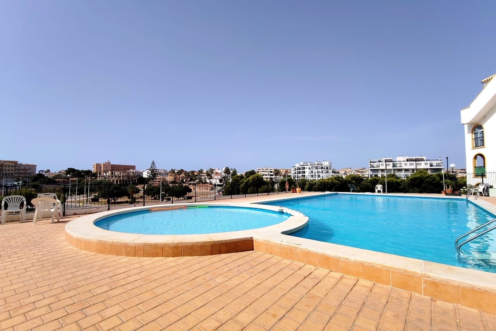 Resale - Apartment - Orihuela Costa - Costa Blanca South