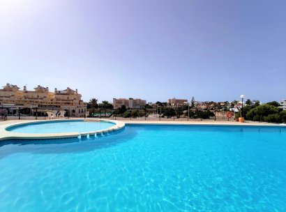Apartamento · Reventa - Orihuela Costa · La Zenia · Alicante · España