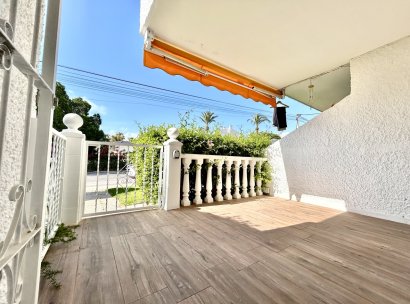 Apartment · Resale - Orihuela Costa · Villamartín · Alicante · Spain