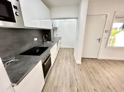 Apartment · Resale - Orihuela Costa · Villamartín · Alicante · Spain