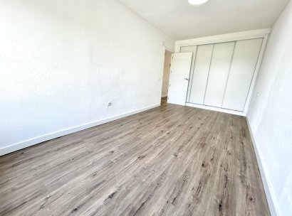 Apartment · Resale - Orihuela Costa · Villamartín · Alicante · Spain