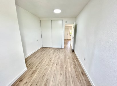 Apartment · Resale - Orihuela Costa · Villamartín · Alicante · Spain