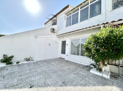 Apartment · Resale - Orihuela Costa · Villamartín · Alicante · Spain