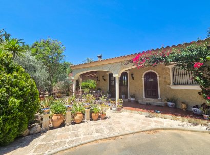 Villa · Återförsäljning - Elche · Alicante · Spanien