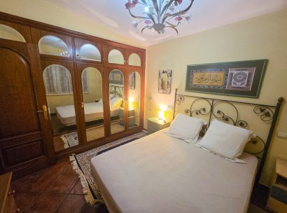 Villa · Återförsäljning - Elche · Alicante · Spanien