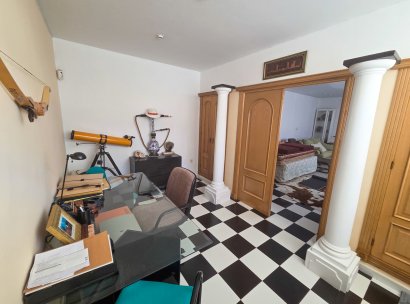 Villa · Återförsäljning - Elche · Alicante · Spanien
