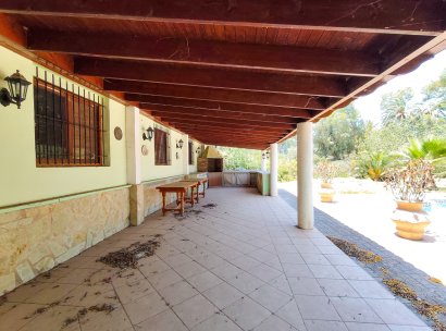 Villa · Återförsäljning - Elche · Alicante · Spanien