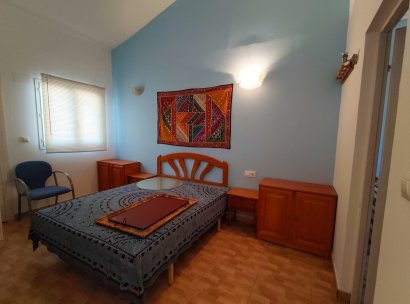 Villa · Återförsäljning - Elche · Alicante · Spanien