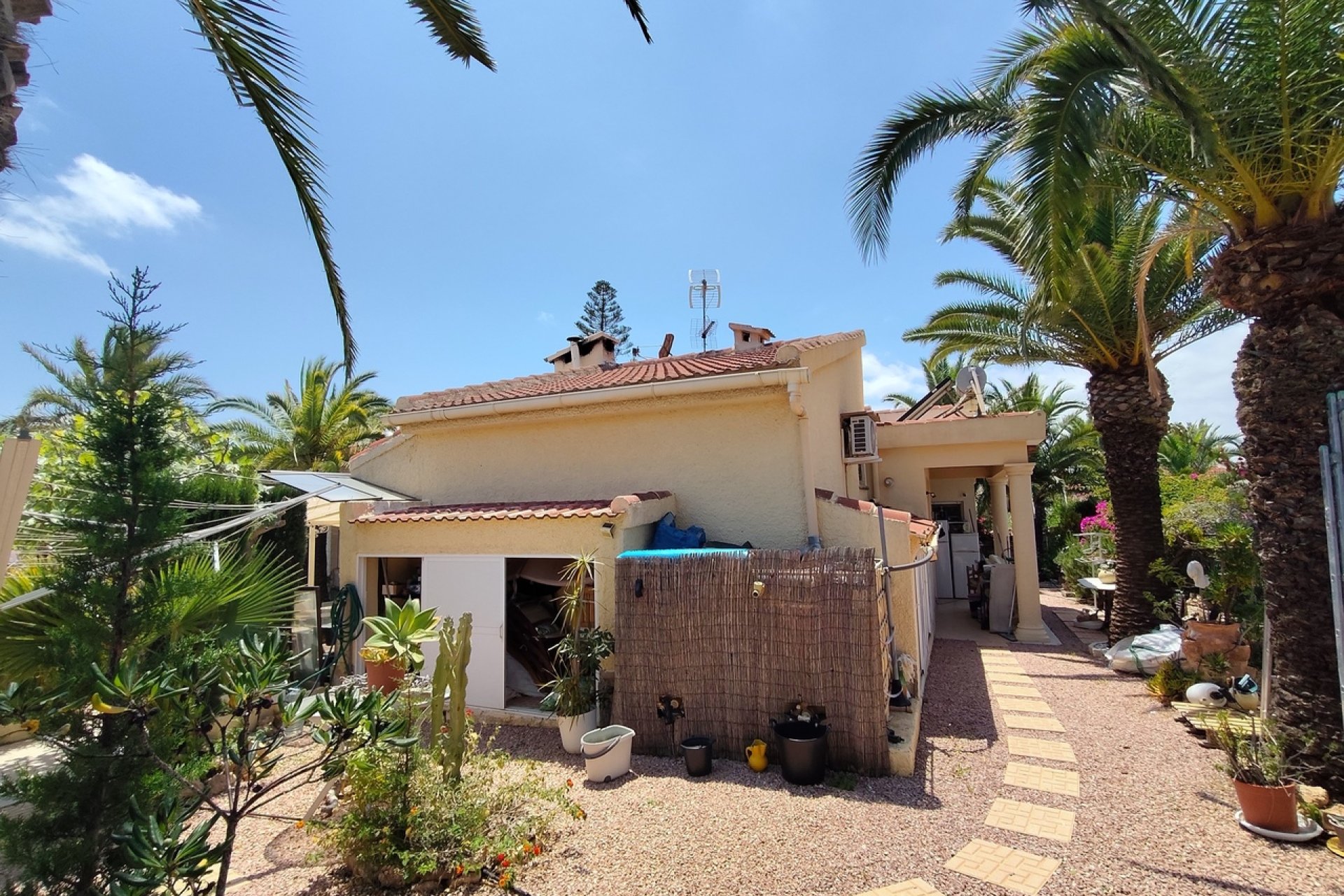 Resale - Villa - Ciudad Quesada