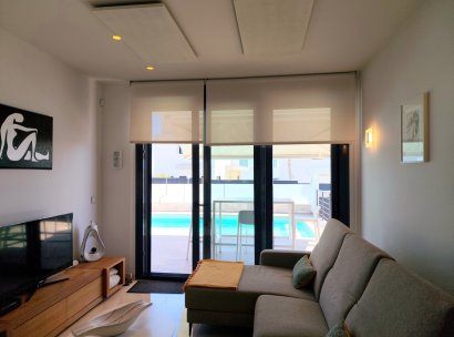Villa · Herverkoop - San Miguel de Salinas · Alicante · Spanje