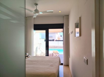 Villa · Herverkoop - San Miguel de Salinas · Alicante · Spanje