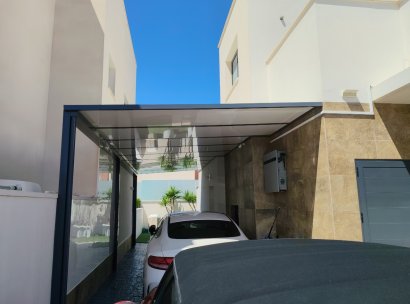 Villa · Herverkoop - San Miguel de Salinas · Alicante · Spanje