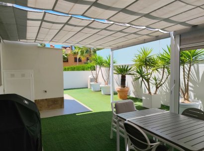 Villa · Herverkoop - San Miguel de Salinas · Alicante · Spanje