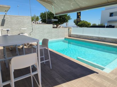 Villa · Herverkoop - San Miguel de Salinas · Alicante · Spanje