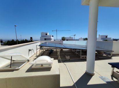 Villa · Herverkoop - San Miguel de Salinas · Alicante · Spanje