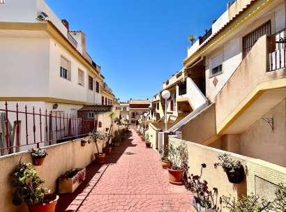 Apartment · Resale - Orihuela Costa · La Zenia · Alicante · Spain