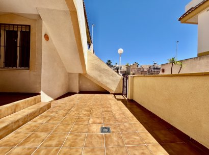 Apartment · Resale - Orihuela Costa · La Zenia · Alicante · Spain