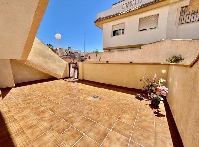 Apartment · Resale - Orihuela Costa · La Zenia · Alicante · Spain