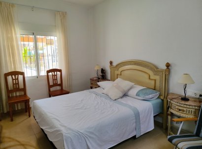 Villa · Wiederverkauf - Montesinos · Los Montesinos · Alicante · Spanien