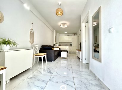 Apartment · Resale - Orihuela Costa · La Zenia · Alicante · Spain