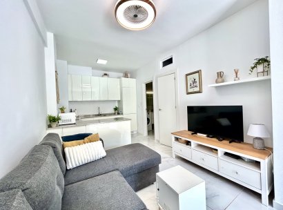 Apartment · Resale - Orihuela Costa · La Zenia · Alicante · Spain