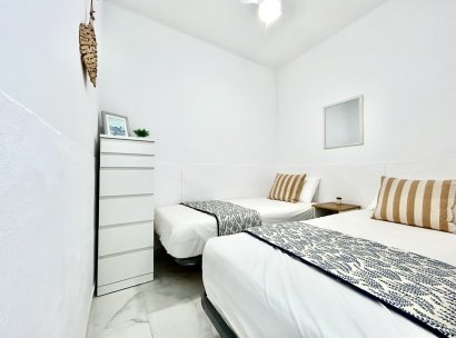 Apartment · Resale - Orihuela Costa · La Zenia · Alicante · Spain