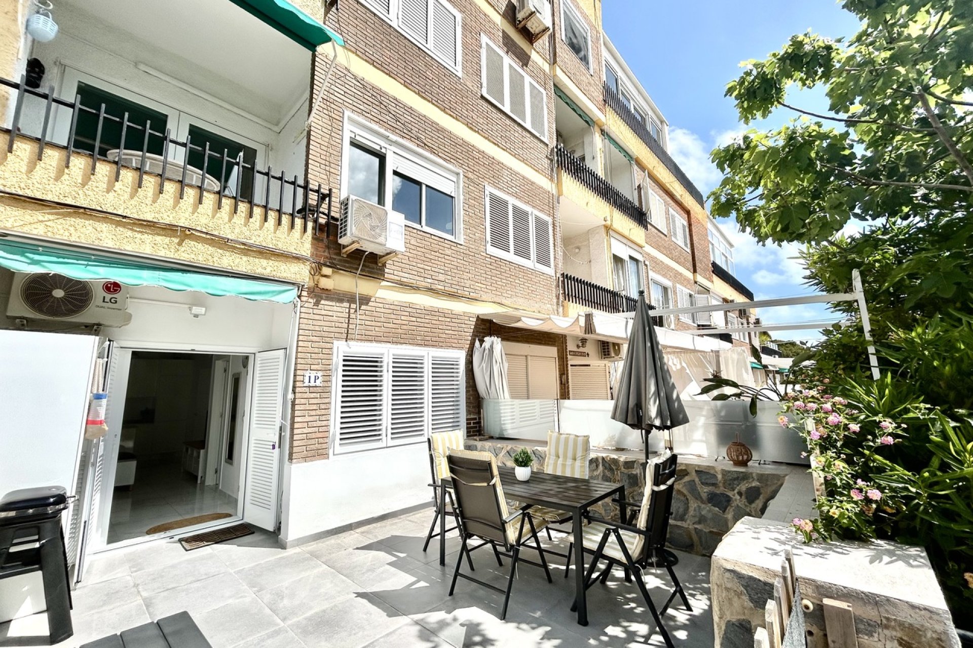 Resale - Apartment - Orihuela Costa - Costa Blanca South