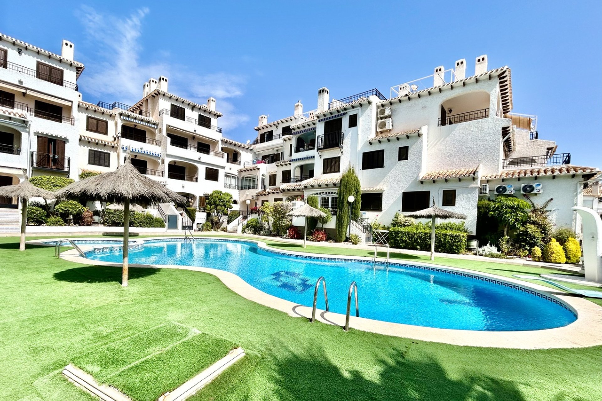 Återförsäljning - Lägenhet - Cabo Roig - Costa Blanca South