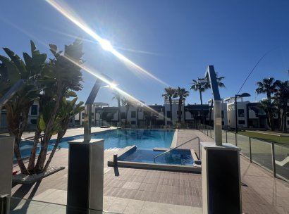 Lägenhet · Återförsäljning - Orihuela Costa · La Zenia · Alicante · Spanien