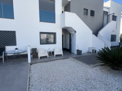 Lägenhet · Återförsäljning - Orihuela Costa · La Zenia · Alicante · Spanien