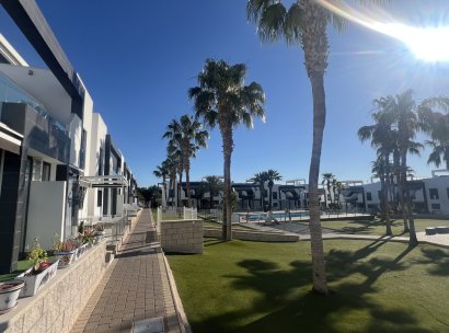 Lägenhet · Återförsäljning - Orihuela Costa · La Zenia · Alicante · Spanien