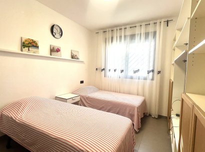 Lägenhet · Återförsäljning - Orihuela Costa · La Zenia · Alicante · Spanien