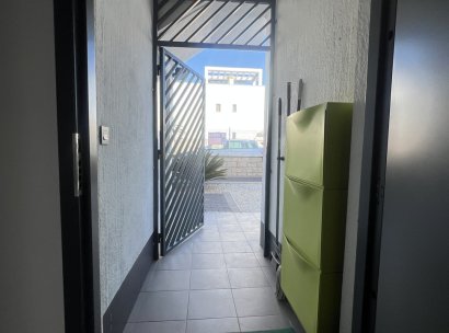 Lägenhet · Återförsäljning - Orihuela Costa · La Zenia · Alicante · Spanien