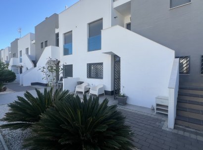 Lägenhet · Återförsäljning - Orihuela Costa · La Zenia · Alicante · Spanien