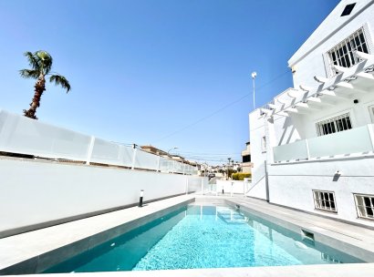 Villa · Herverkoop - Orihuela Costa · Villamartín · Alicante · Spanje