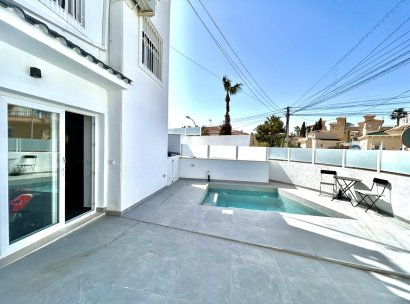 Villa · Herverkoop - Orihuela Costa · Villamartín · Alicante · Spanje