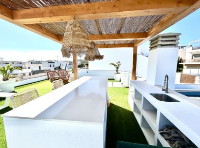 Villa · Herverkoop - San Miguel de Salinas · Alicante · Spanje