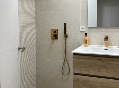 Appartement · Herverkoop - Torrevieja · Alicante · Spanje