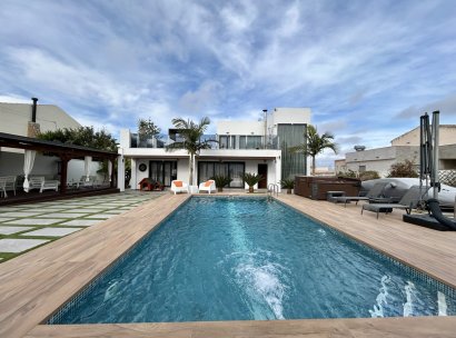 Villa · Herverkoop - Torrevieja · Los Balcones · Alicante · Spanje