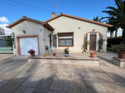 Villa · Resale - Cabo Roig · Alicante · Spain