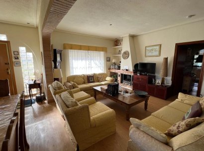 Villa · Resale - Cabo Roig · Alicante · Spain