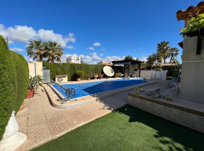Villa · Resale - Cabo Roig · Alicante · Spain
