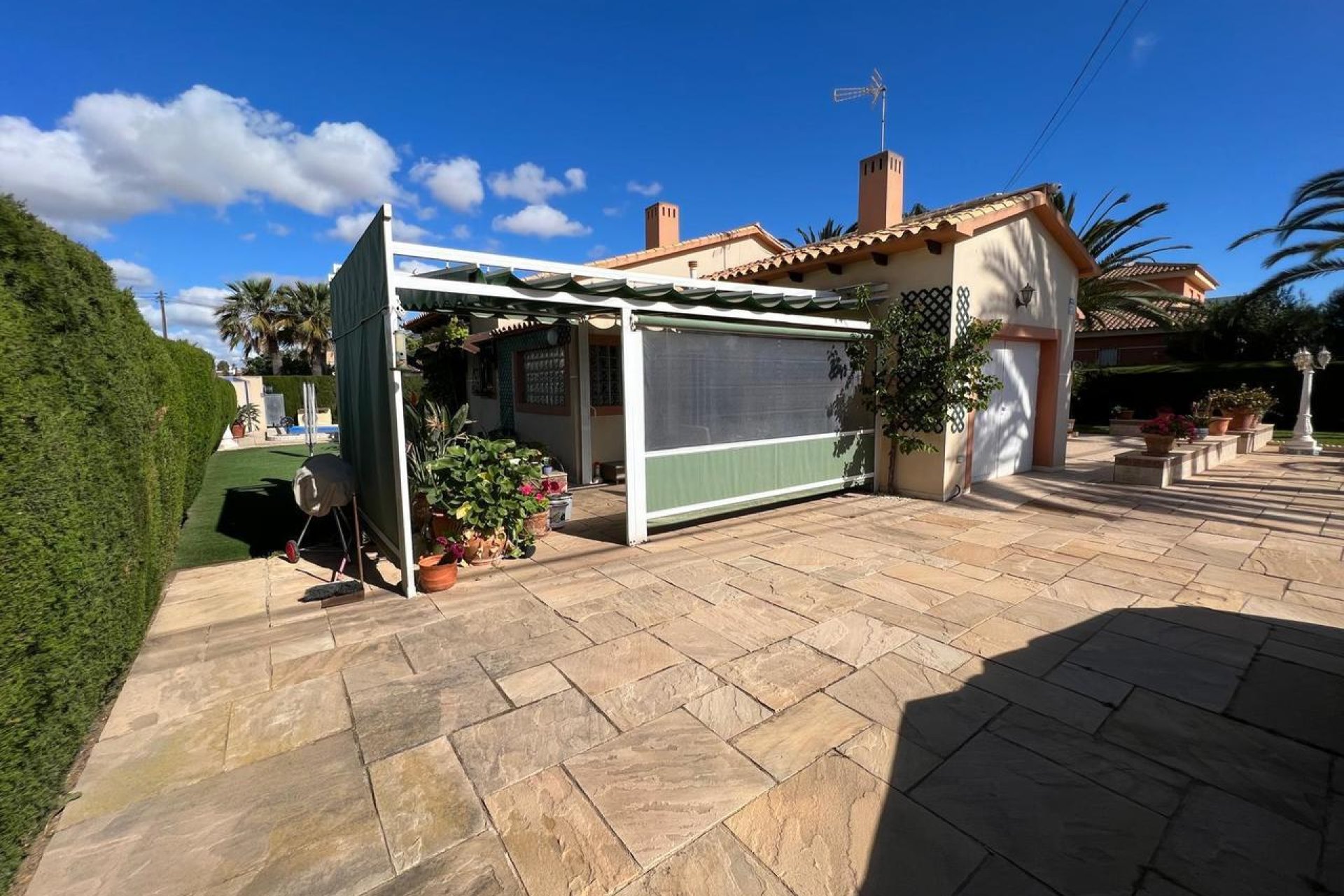 Resale - Villa - Cabo Roig - Costa Blanca South
