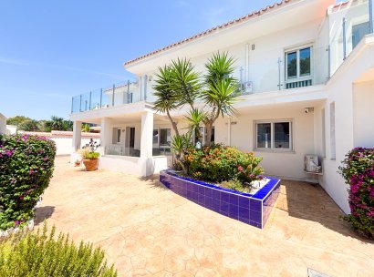 Villa · Resale - Dehesa de Campoamor · Alicante · Spain