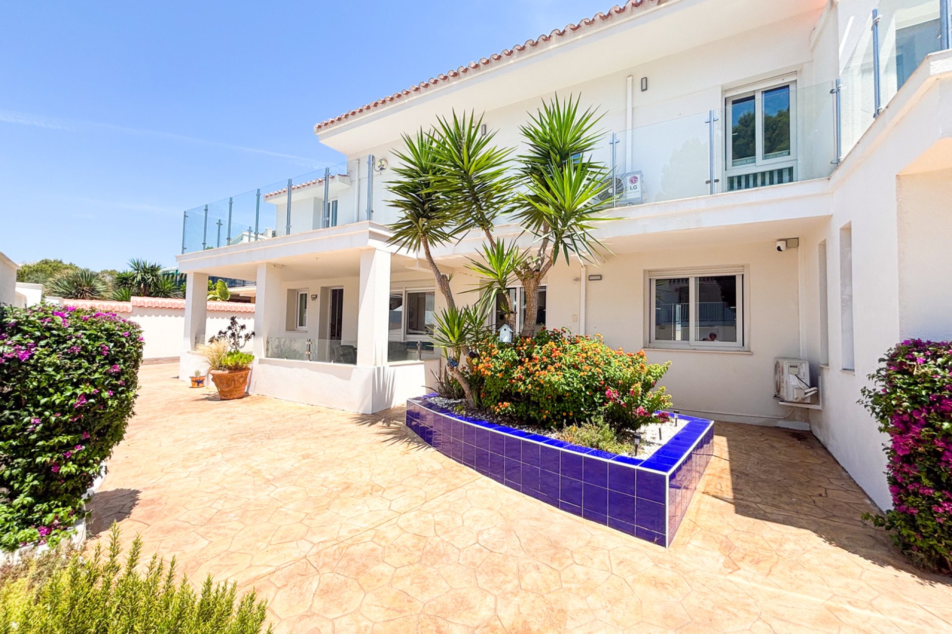 Resale - Villa - Dehesa de Campoamor - Costa Blanca South