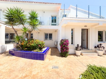 Villa · Resale - Dehesa de Campoamor · Alicante · Spain