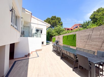 Villa · Resale - Dehesa de Campoamor · Alicante · Spain
